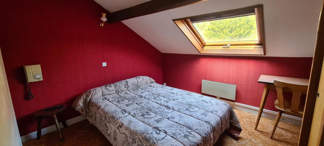 Garabit Hotel Anglards de Saint Flour Exterior foto