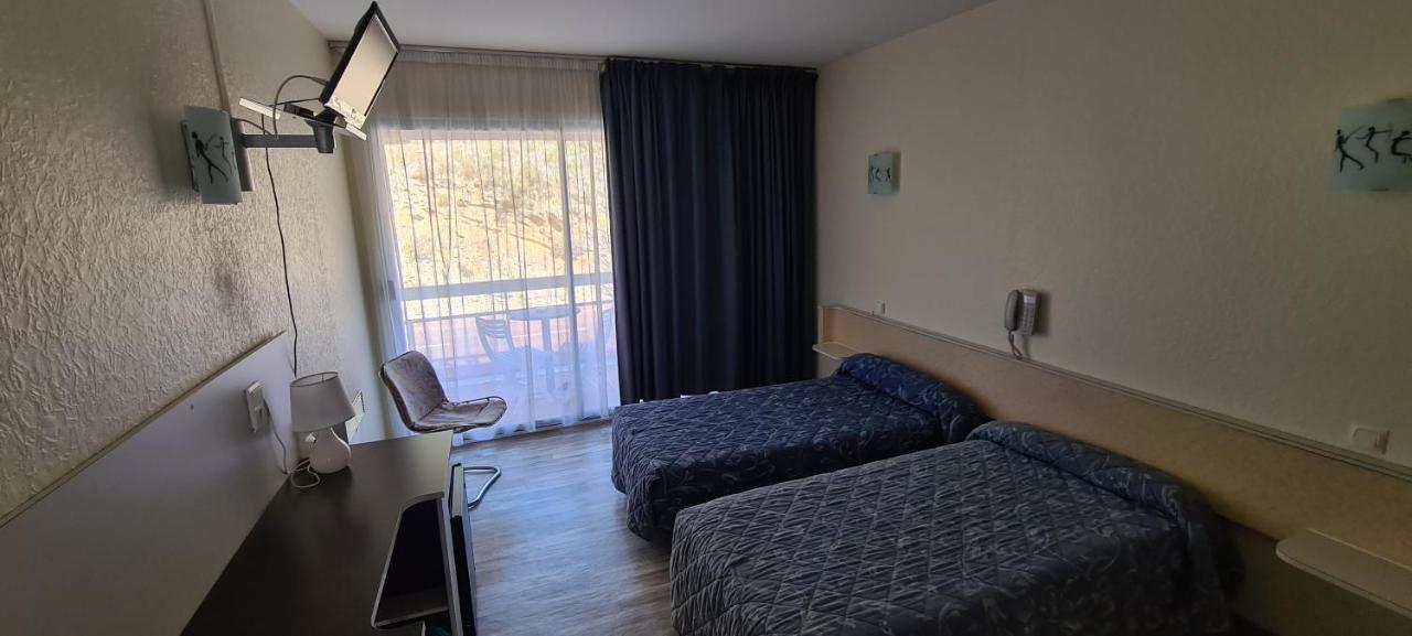 Garabit Hotel Anglards de Saint Flour Exterior foto